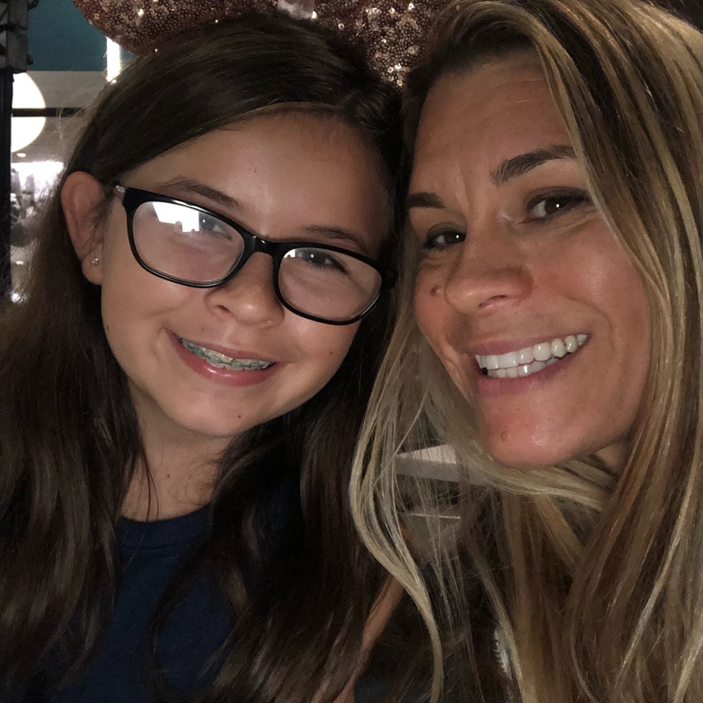 Meet your Posher, Lori